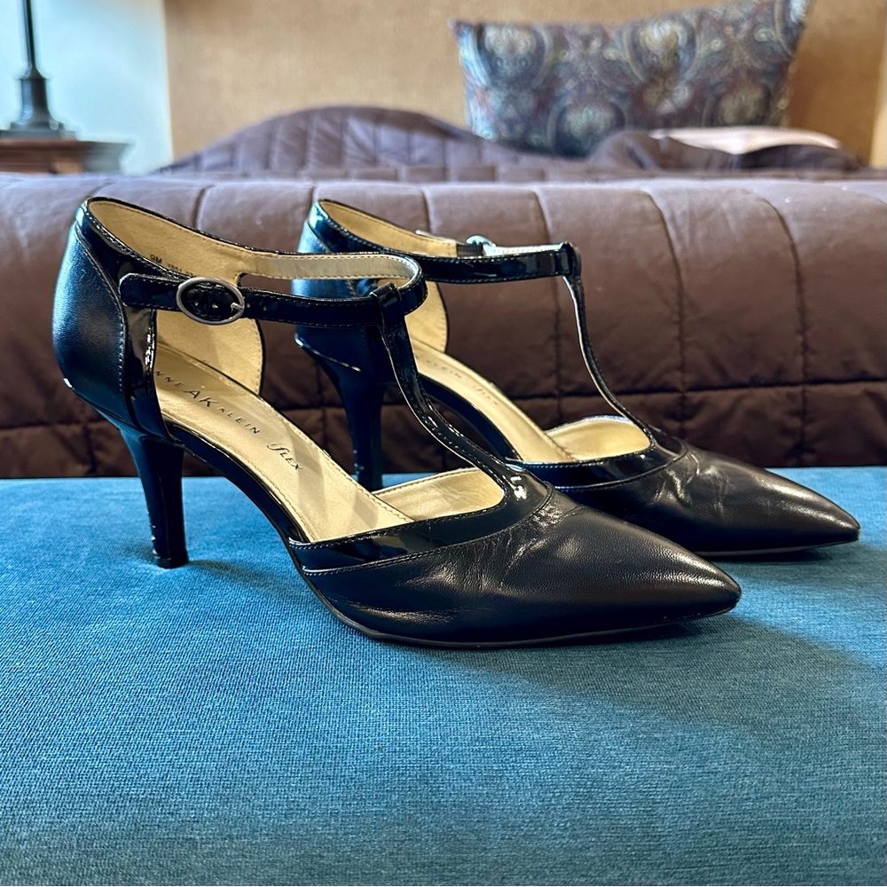 Anne Klein i-flex Heels Size 9